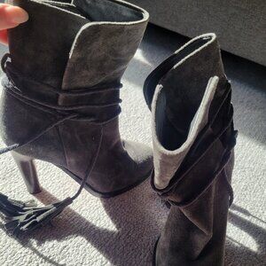 Loved charcoal grey suede booties